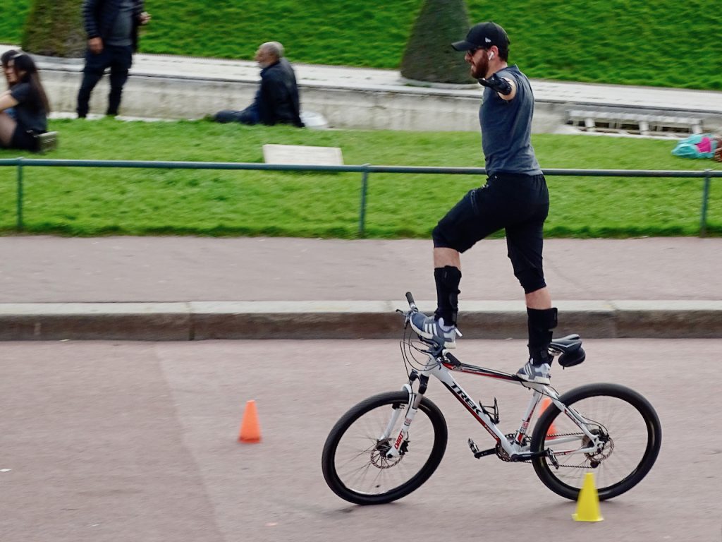 Street Performer In Trocadero