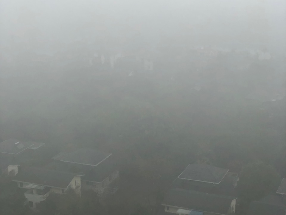 air quality is poor during winter in Hanoi 